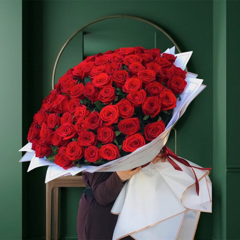 Red Roses Collection