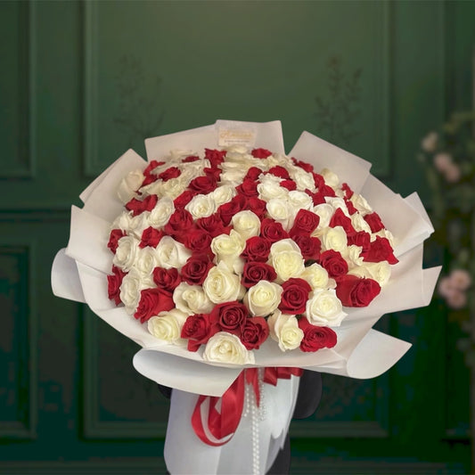 Red & White Romance Bouquet - 101 Roses