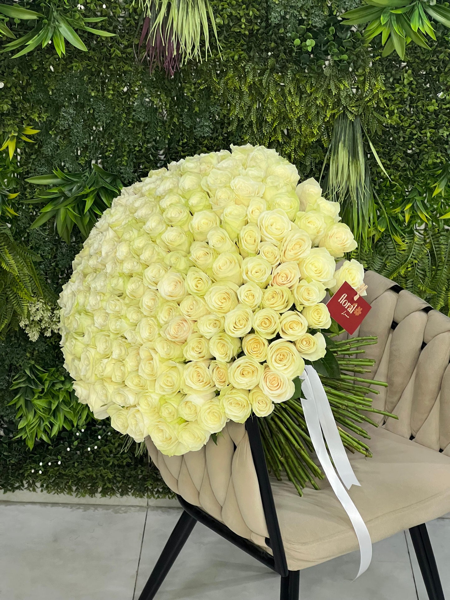 151 White Roses Bunch