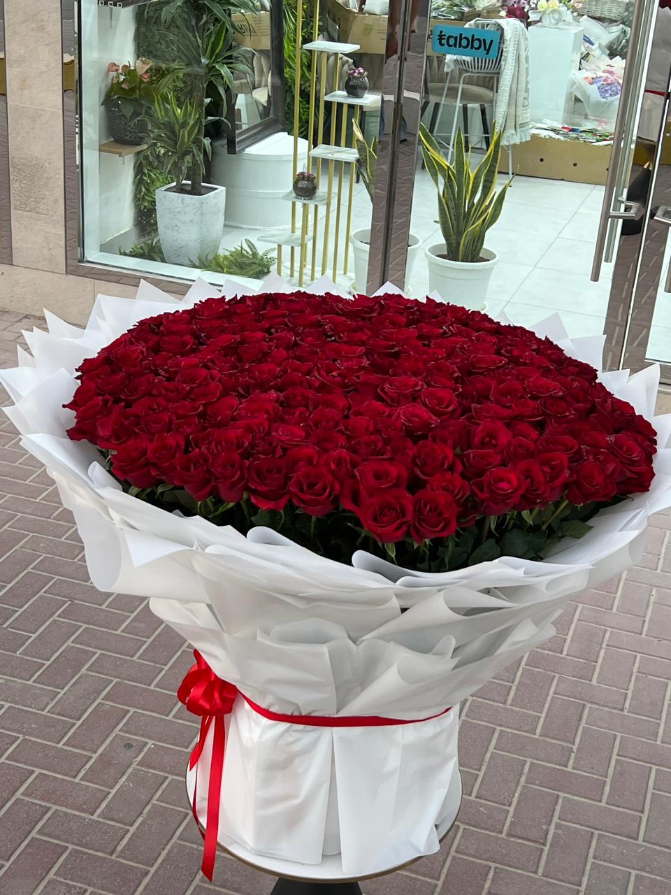 201 Fresh Red Roses Bouquet 70cm