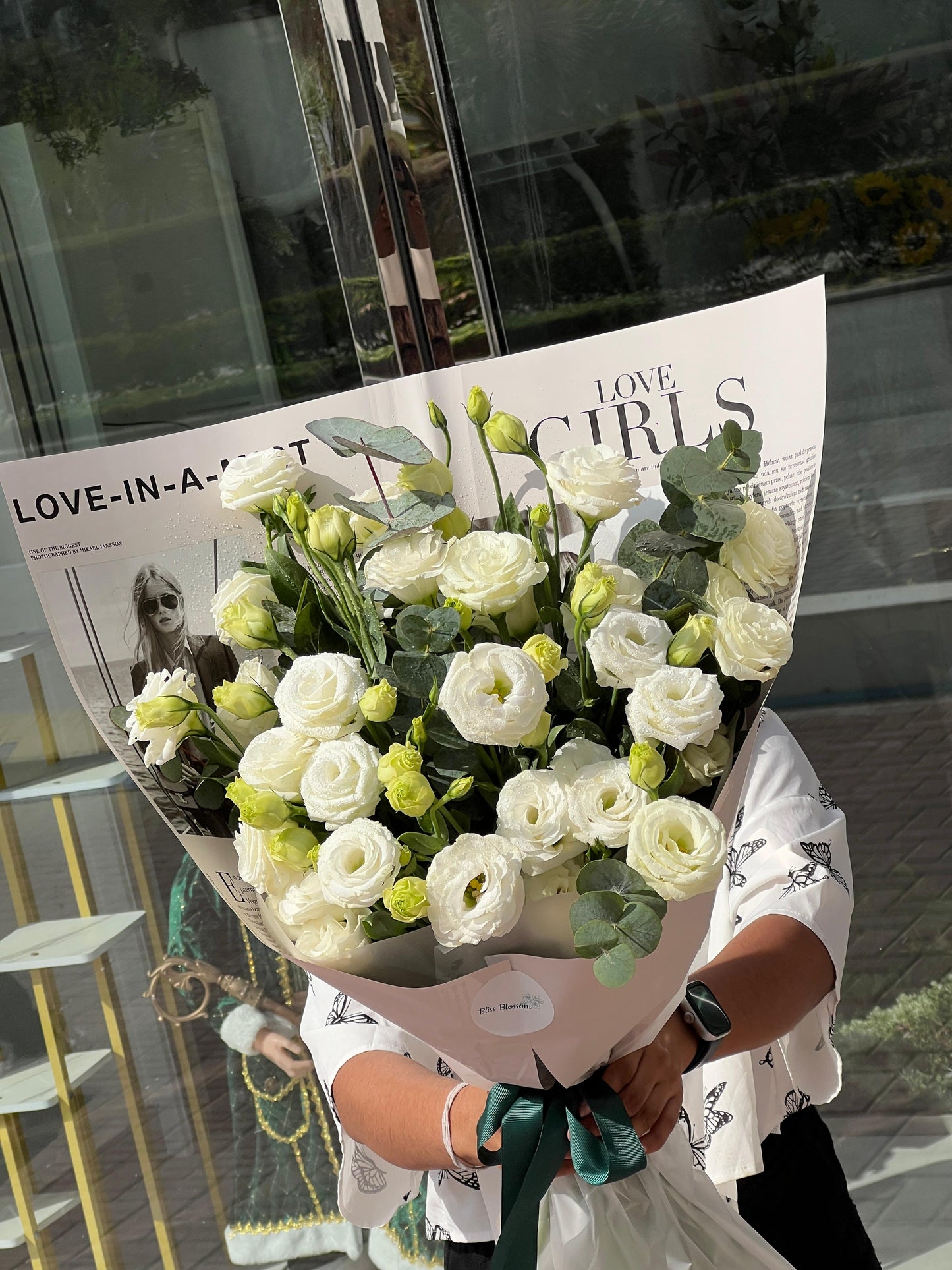 Pure Lisianthus Whisper Bouquet