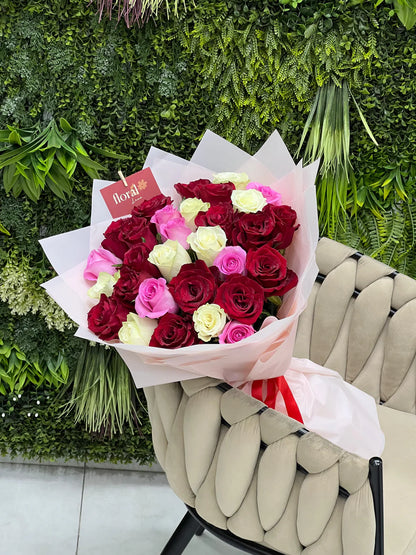Tri-Color Romance - 31 mix Roses