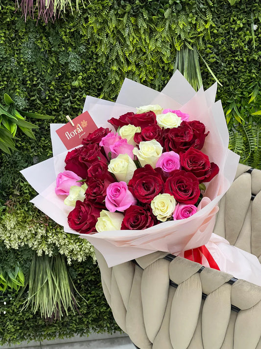 Tri-Color Romance - 31 mix Roses